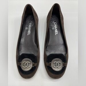 CHANEL Brown Suede CC Logo Toe Ballet Flats 39.5 Italy